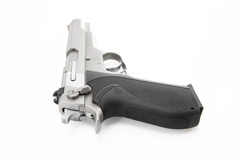 SMITH & WESSON 4506-6_web