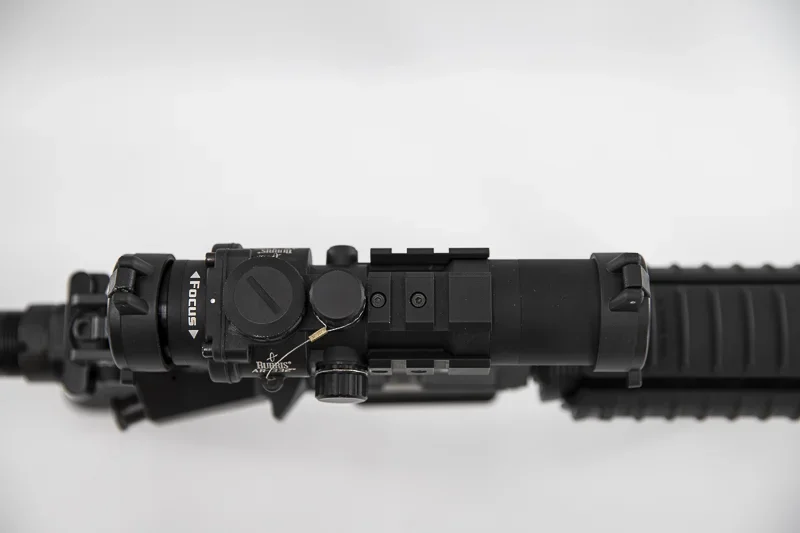 ASTRA ARMS STG4 con ottica [USATO] – vista posteriore