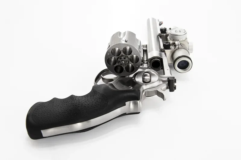 RUGER Redhawk .44 Magnum con ottica UltraDot [USATO] – vista posteriore