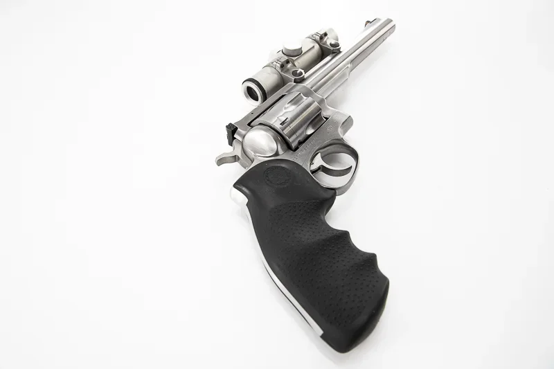 RUGER Redhawk .44 Magnum con ottica UltraDot [USATO] – vista posteriore